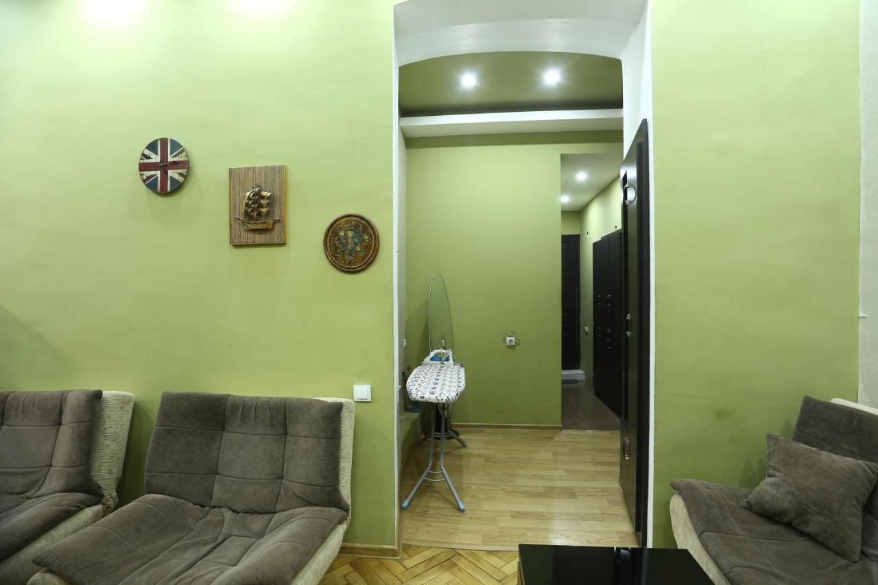 Your Home In The Centre Of Old 第比利斯 外观 照片
