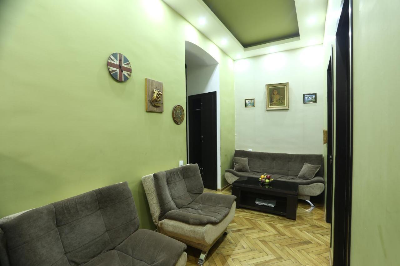 Your Home In The Centre Of Old 第比利斯 外观 照片